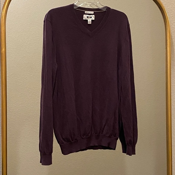 Joseph Abboud Men's Classic Burgundy V-Neck 100% Merino Wool Sweater Size XL - Picture 6 of 9